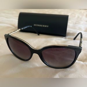 Never Worn- Black Burberry Sunglasses with Gold Accents
